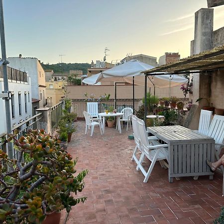 Notaria-Apartamento Y Estudio En Casco Antiguo, Al Lado De Playa, Rambla Y Monasterio, Con Acceso A Terraza Ajardinada Sant Feliu de Guíxols Exterior foto