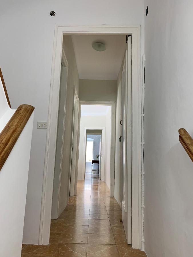 Notaria-Apartamento Y Estudio En Casco Antiguo, Al Lado De Playa, Rambla Y Monasterio, Con Acceso A Terraza Ajardinada Sant Feliu de Guíxols Exterior foto