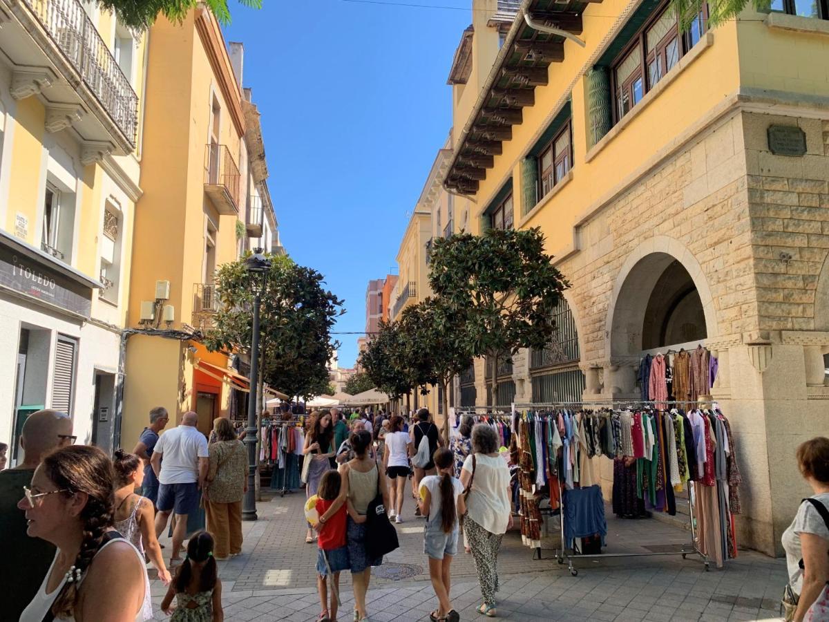 Notaria-Apartamento Y Estudio En Casco Antiguo, Al Lado De Playa, Rambla Y Monasterio, Con Acceso A Terraza Ajardinada Sant Feliu de Guíxols Exterior foto