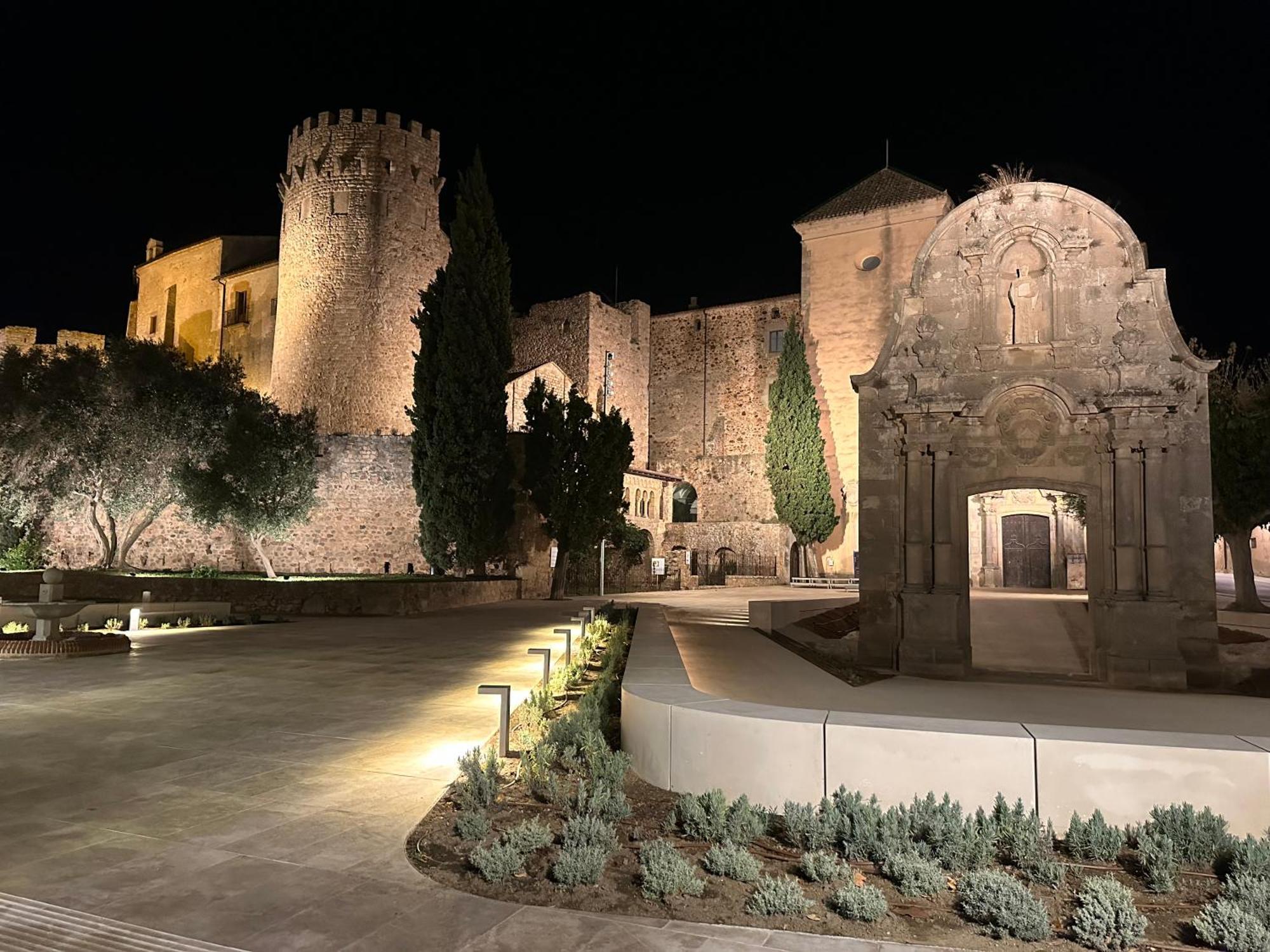 Notaria-Apartamento Y Estudio En Casco Antiguo, Al Lado De Playa, Rambla Y Monasterio, Con Acceso A Terraza Ajardinada Sant Feliu de Guíxols Exterior foto