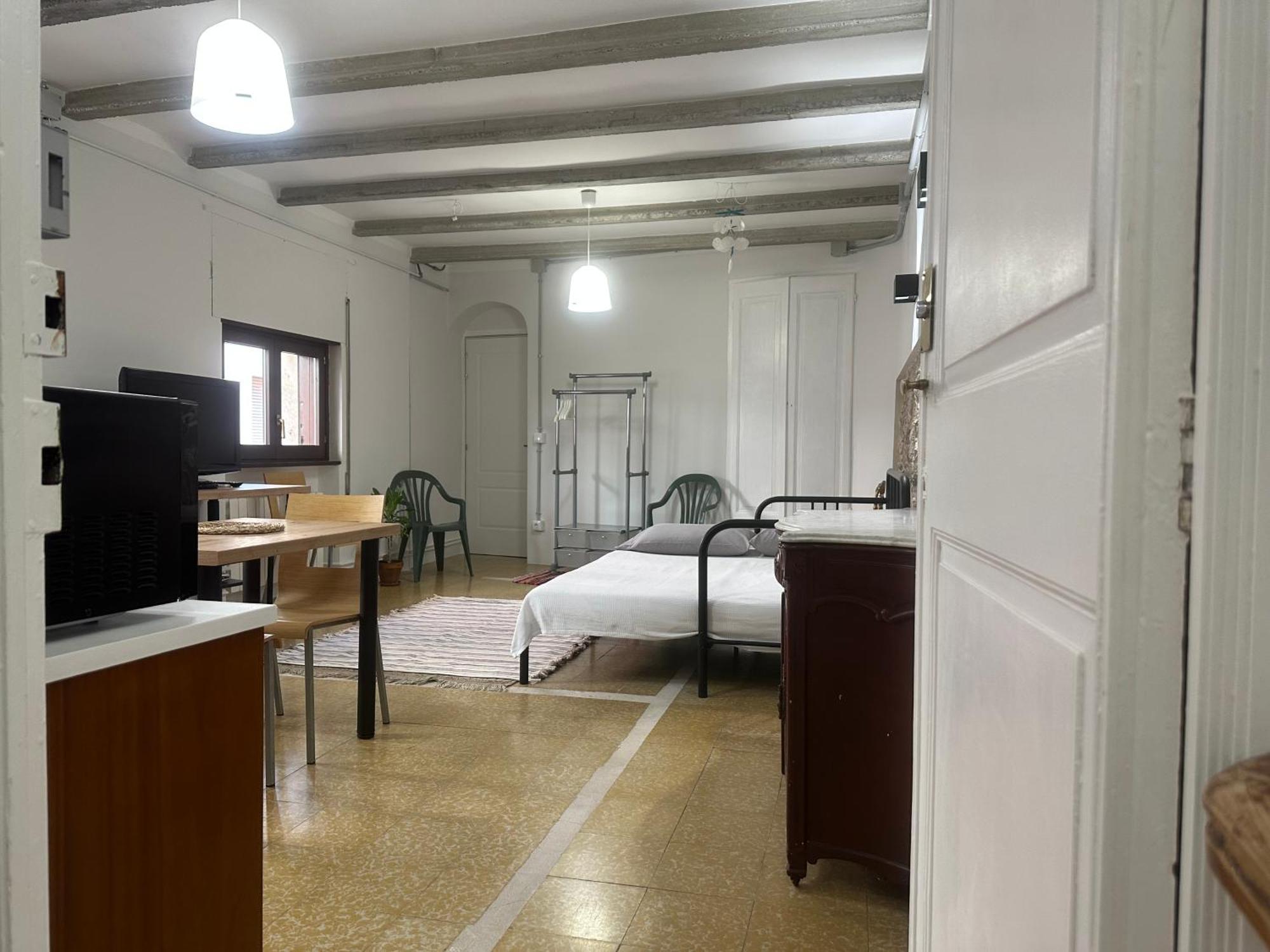 Notaria-Apartamento Y Estudio En Casco Antiguo, Al Lado De Playa, Rambla Y Monasterio, Con Acceso A Terraza Ajardinada Sant Feliu de Guíxols Exterior foto