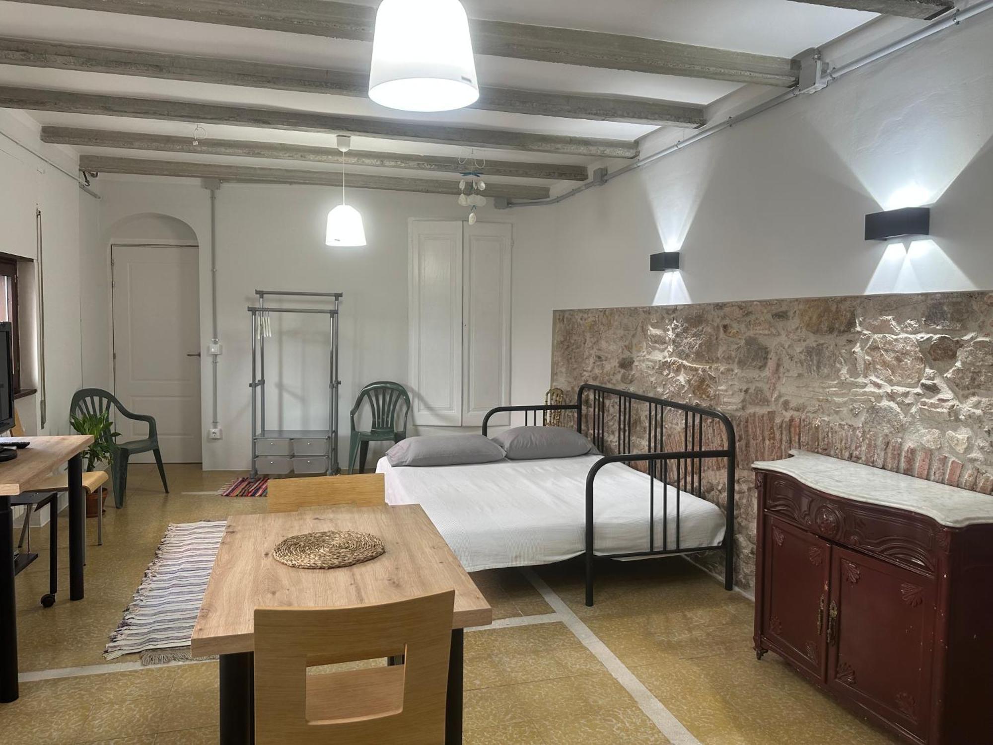 Notaria-Apartamento Y Estudio En Casco Antiguo, Al Lado De Playa, Rambla Y Monasterio, Con Acceso A Terraza Ajardinada Sant Feliu de Guíxols Exterior foto