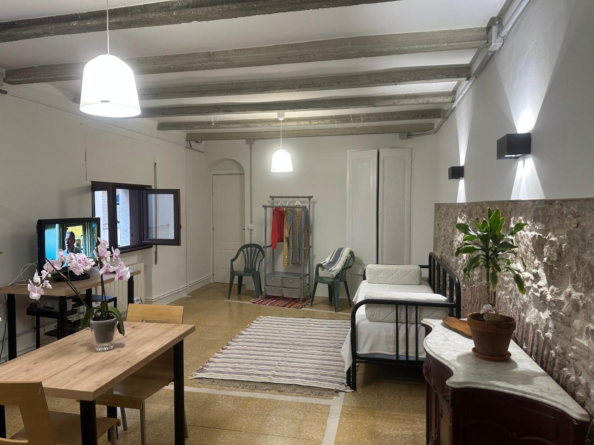 Notaria-Apartamento Y Estudio En Casco Antiguo, Al Lado De Playa, Rambla Y Monasterio, Con Acceso A Terraza Ajardinada Sant Feliu de Guíxols Exterior foto