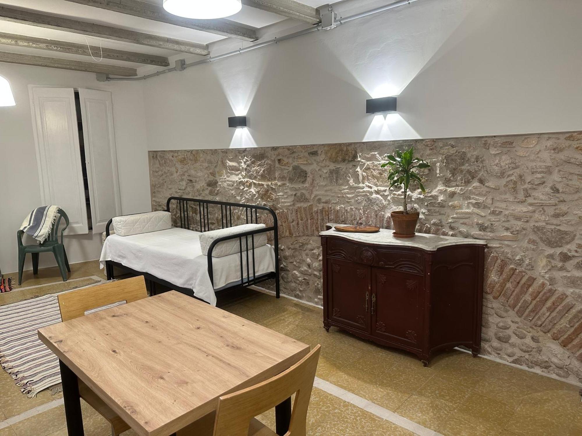 Notaria-Apartamento Y Estudio En Casco Antiguo, Al Lado De Playa, Rambla Y Monasterio, Con Acceso A Terraza Ajardinada Sant Feliu de Guíxols Exterior foto